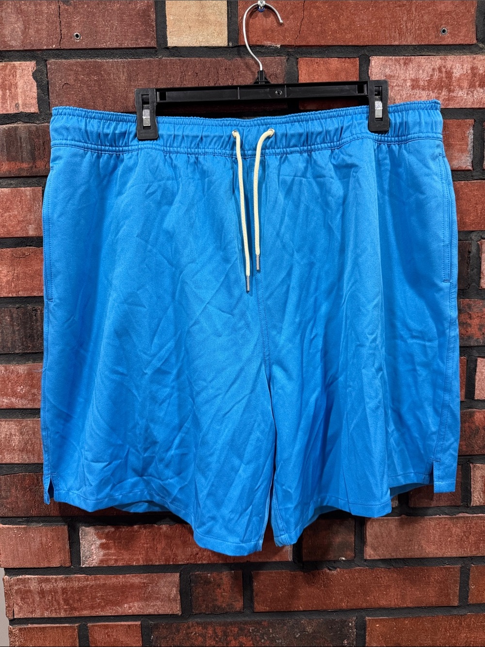 Robert Graham Tropical Hawaiian Pocket Swim Trunks Azure